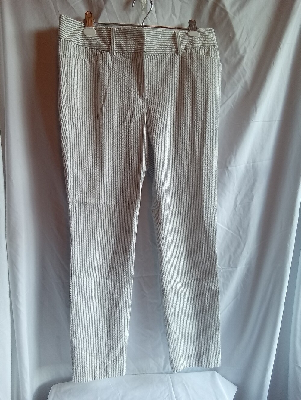 LOFT Striped Skinny Ankle Pants in Gray and White 6